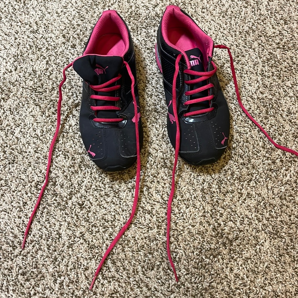 Puma Black and Pink Athletic Shoes